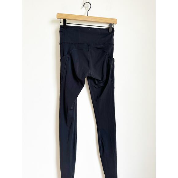 Lululemon Black Fast and Free Reflective Legging Size 6 - Picture 1 of 4